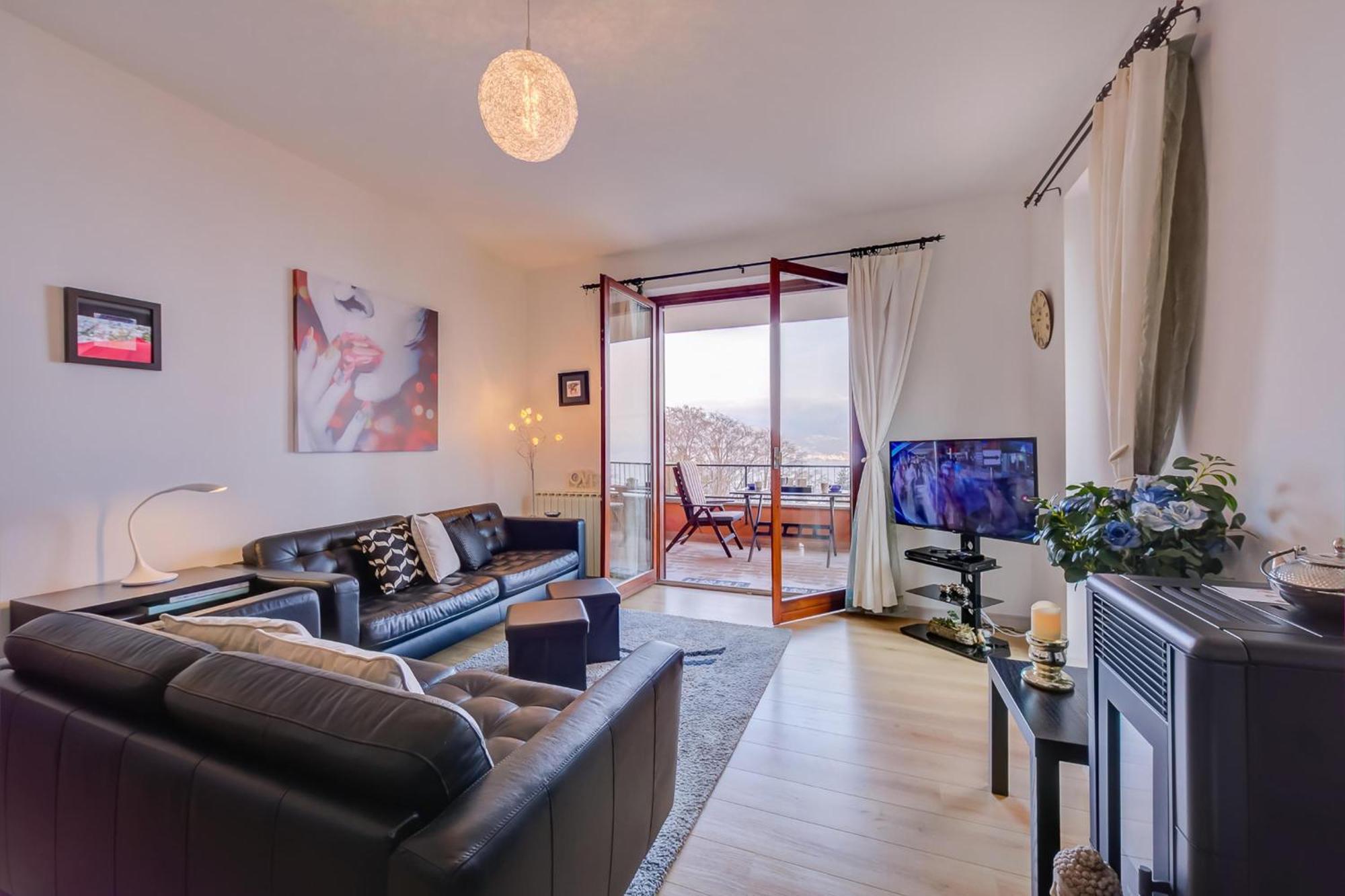 La Bellavista Penthouse Apartment Stresa Exterior photo